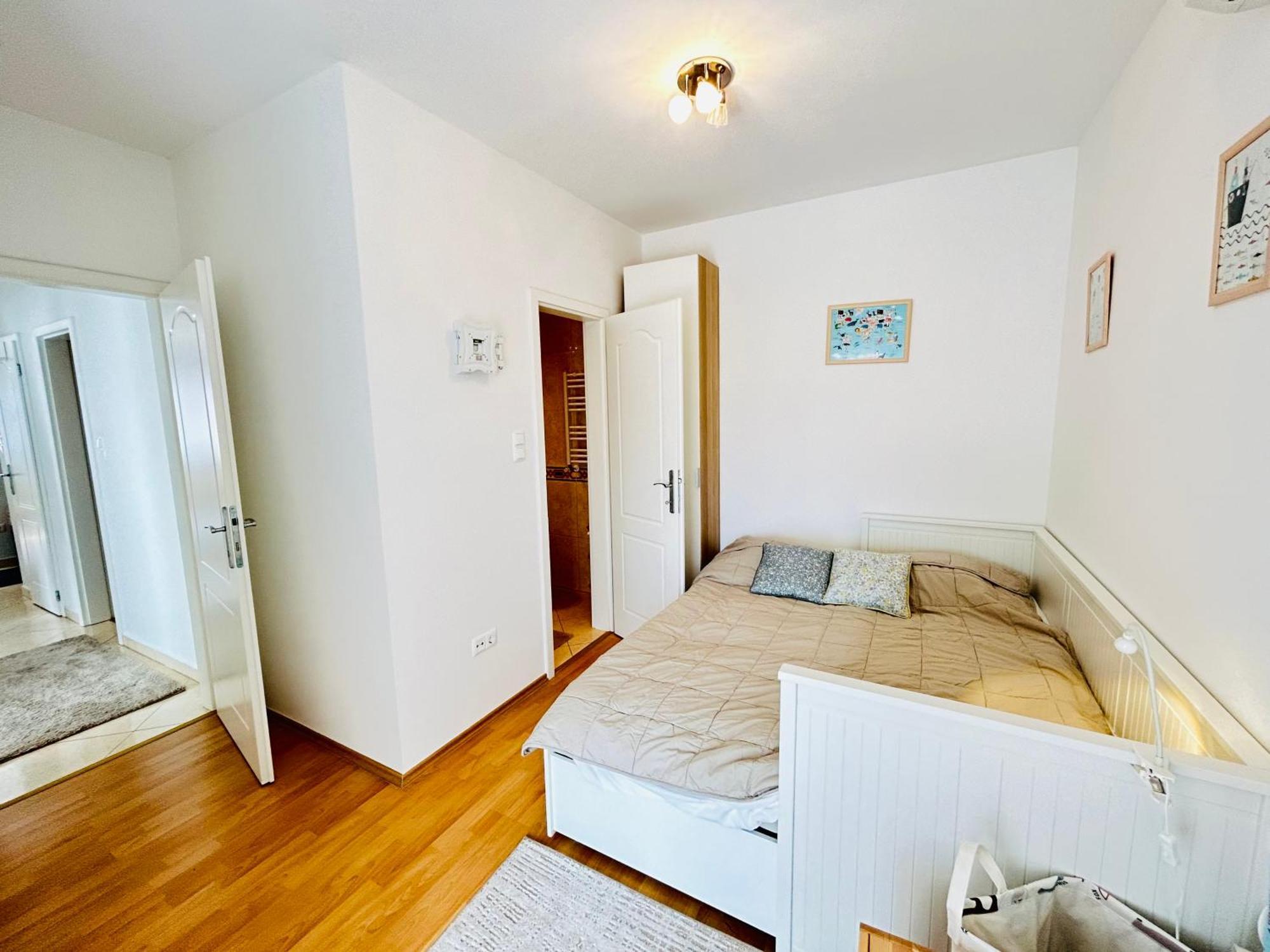 Merland Premium Penthouse - Lakeview